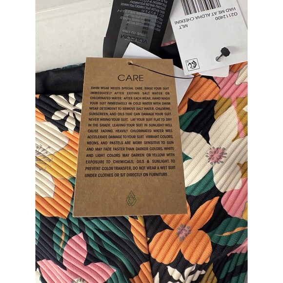 NWT- VOLCOM- HAD ME AT ALOHA-CHEEKINI Bikini Bottom Size Small Reail $52 - Picture 9 of 12